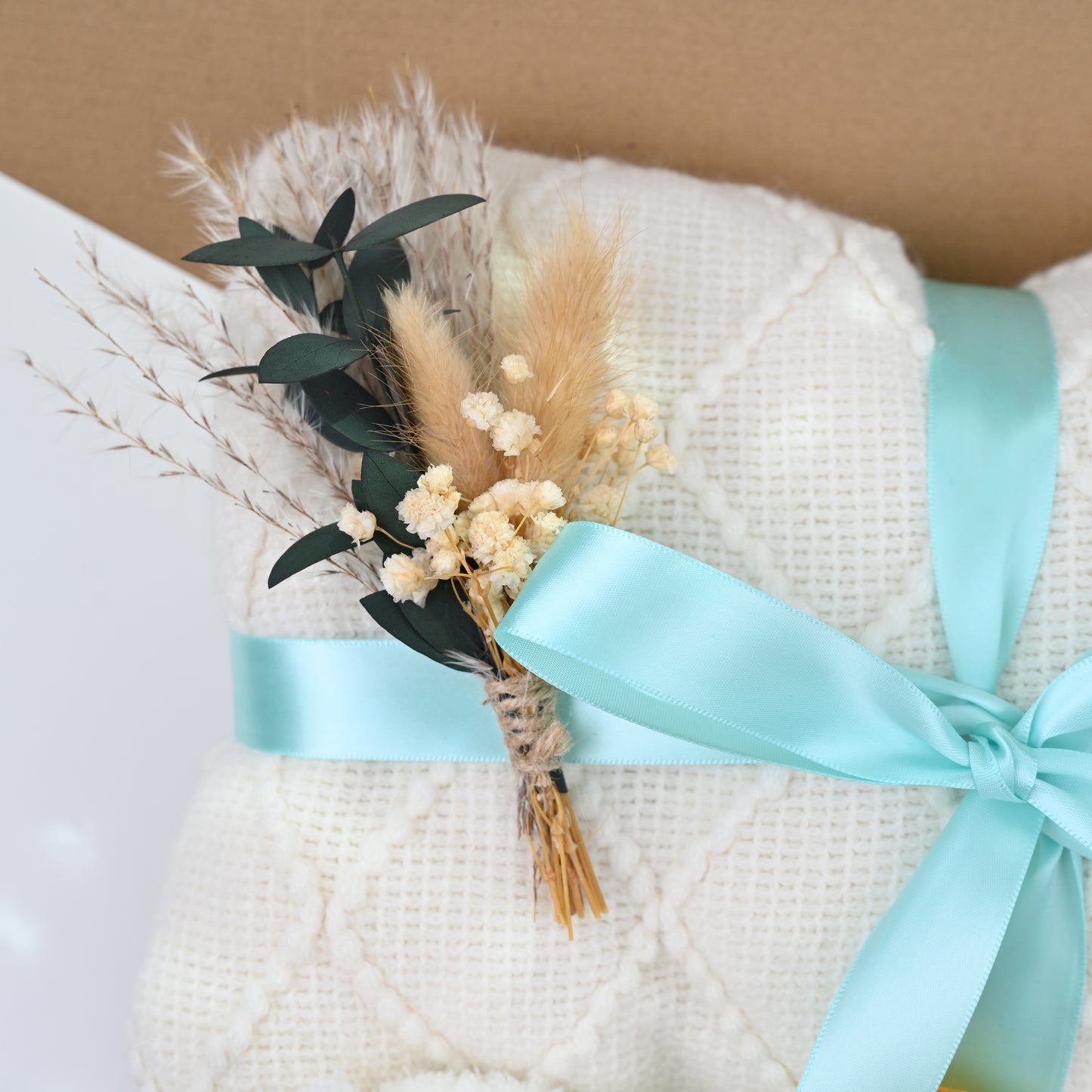 Gift box for Boy New Mom