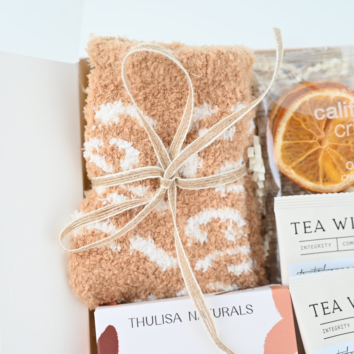 Cozy Moments Gift Box