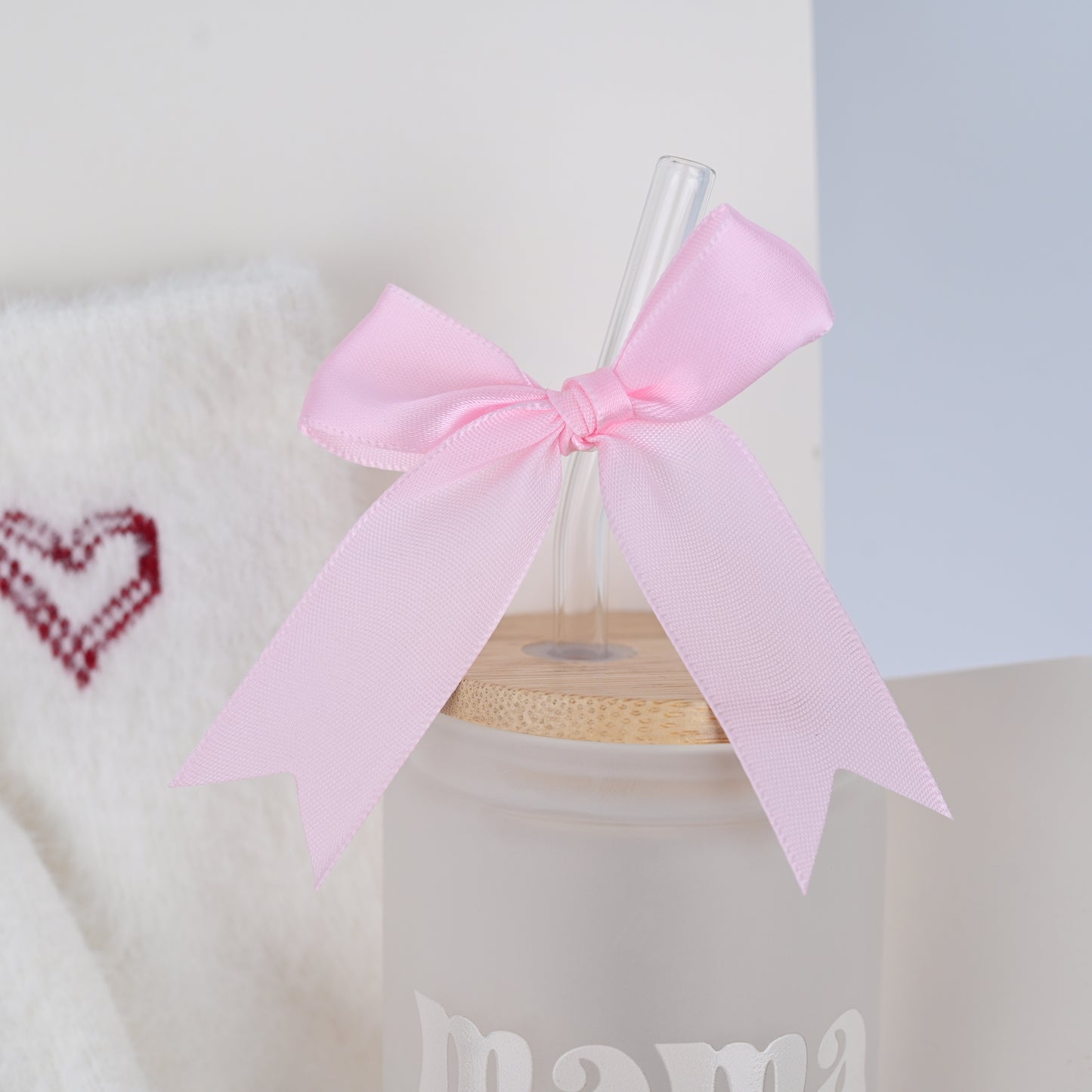 White MAMA gift