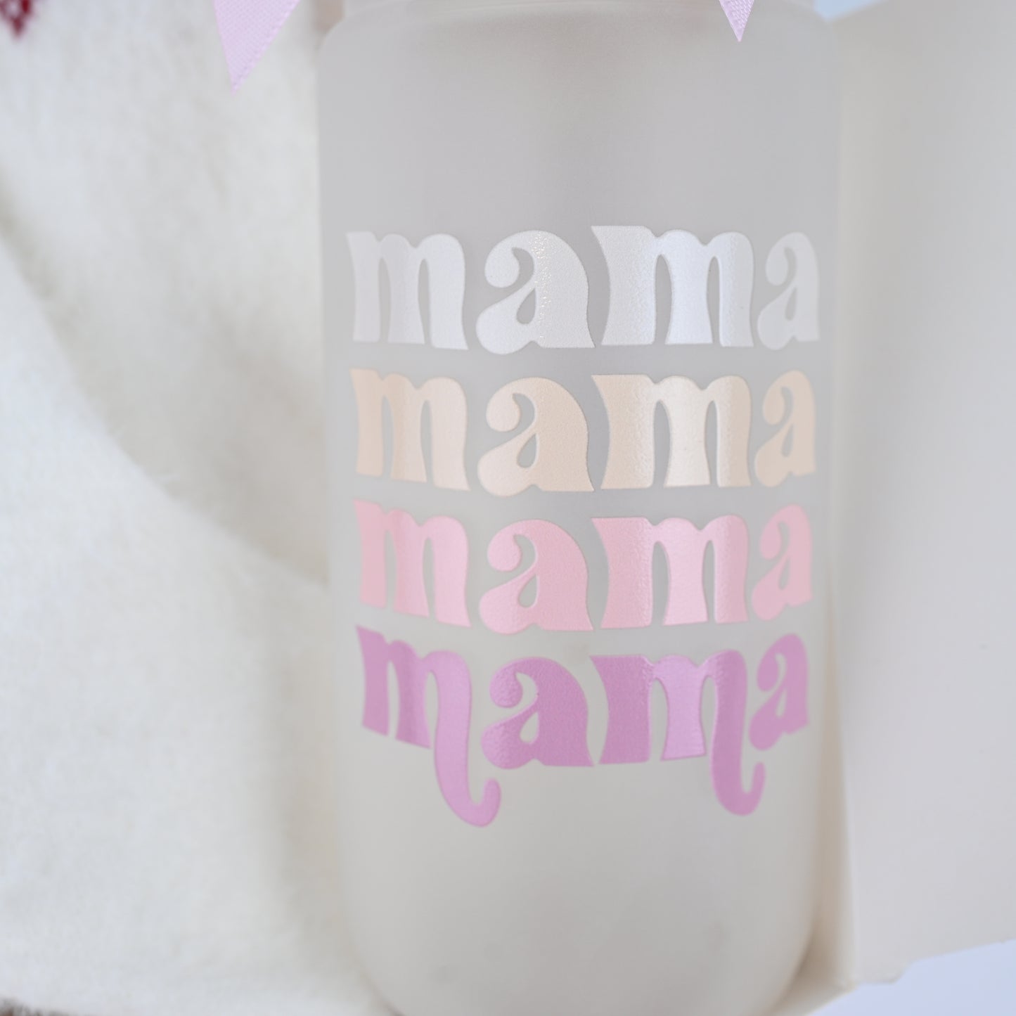 White MAMA gift