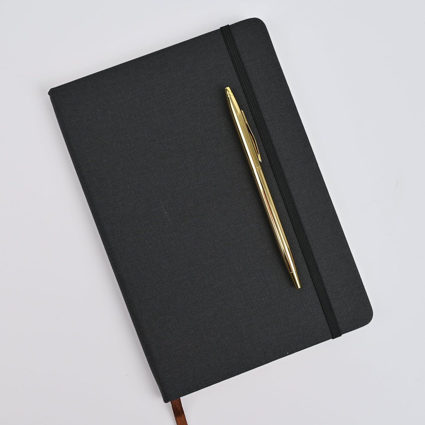 Solid Gift box with black notebook