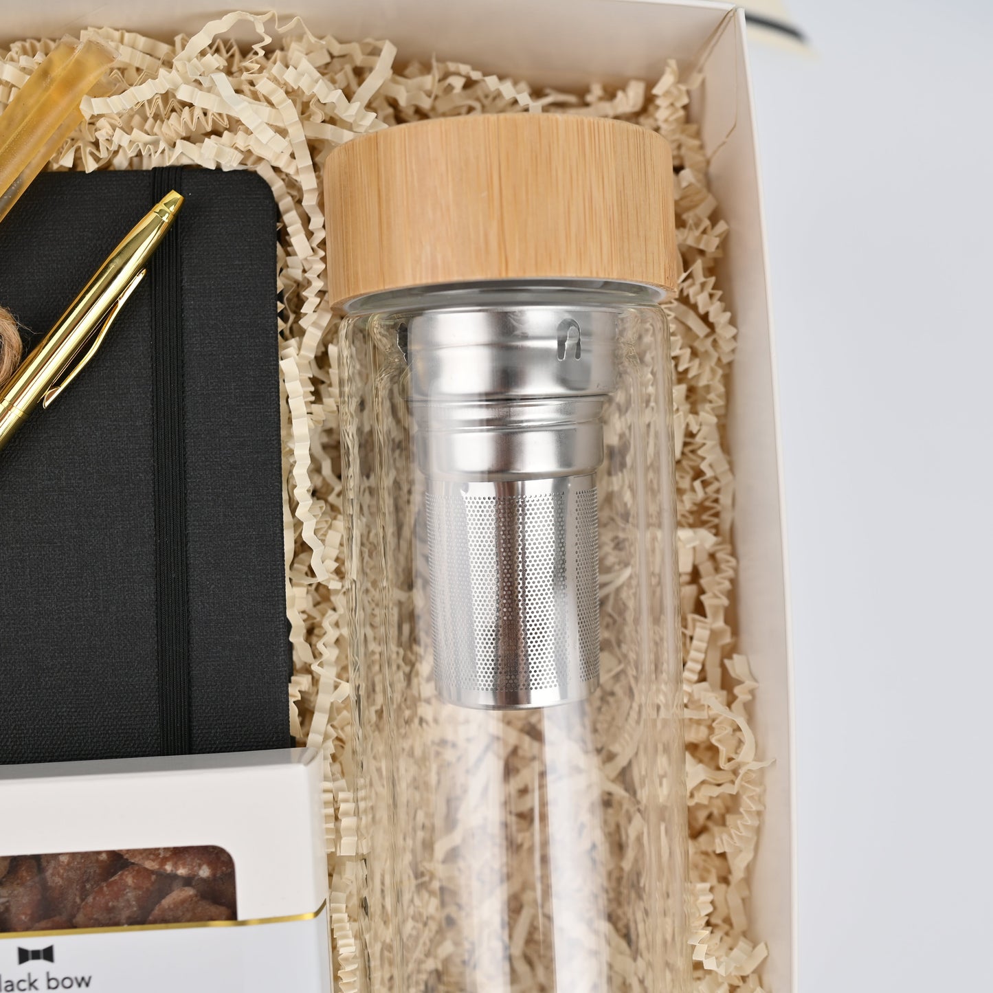 Solid Gift box with black notebook