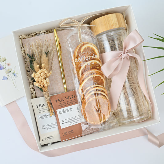 Cozy Gift Box — Warm, Ready-to-Gift Joy