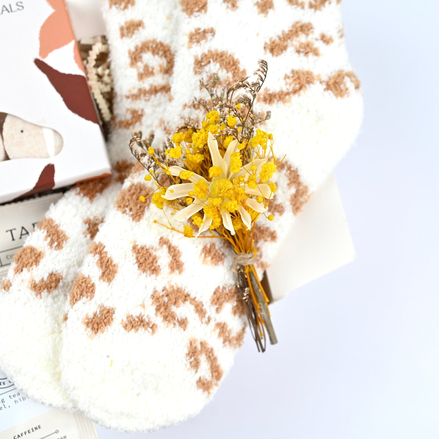 Cozy Moments Gift Box
