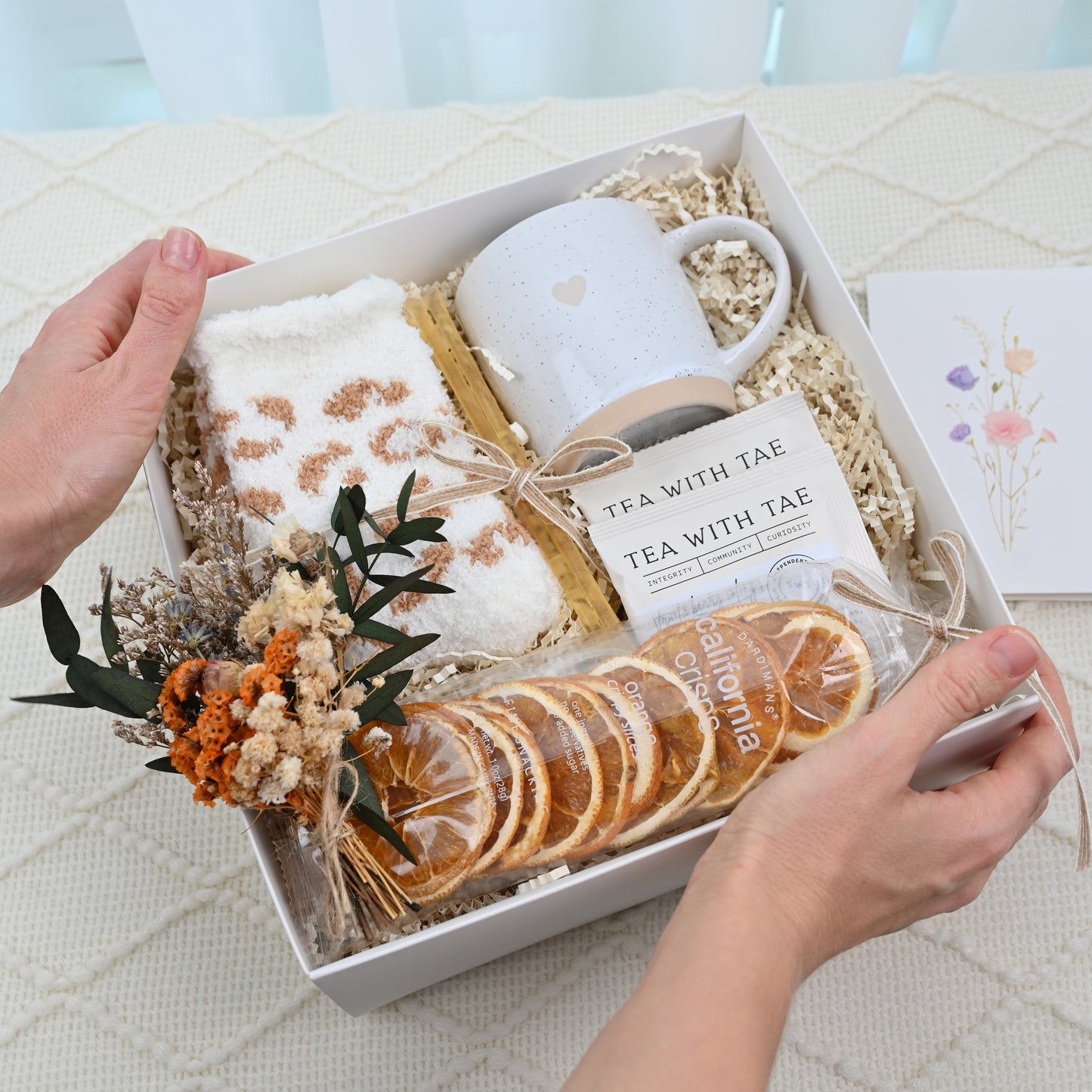 Cozy Gift Box with Tea, Mug, Socks & Greeting Card – Relaxation Care Package for Her