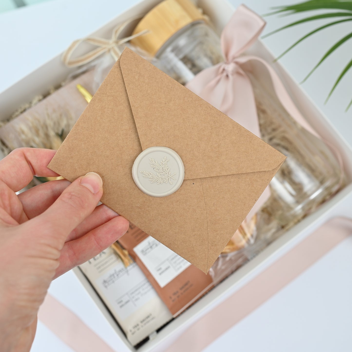 Polaroid Magnet Gift Box — Creative Keepsake