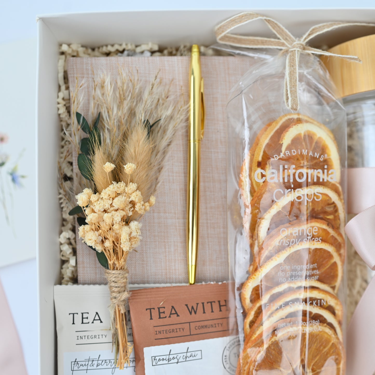 Cozy Gift Box — Warm, Ready-to-Gift Joy